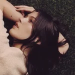 Feels Like — Gracie Abrams