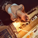 Blondes — Blu DeTiger